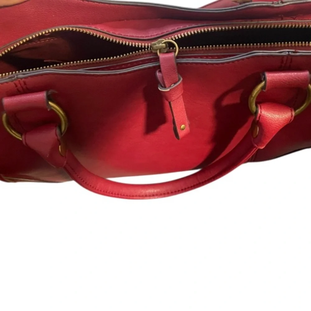 FRYE AND CO Red Satchel with Structured Design and Versatile Straps - Picture 7 of 10